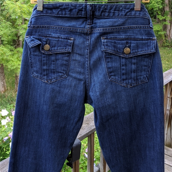 Gap 1969 Flare Jeans - Picture 5 of 8